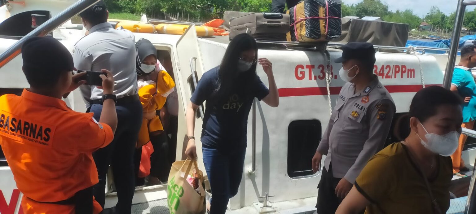 Polresta Pekanbaru Pantau Arus Mudik dan Berikan Rasa Aman Bagi Masyarakat
